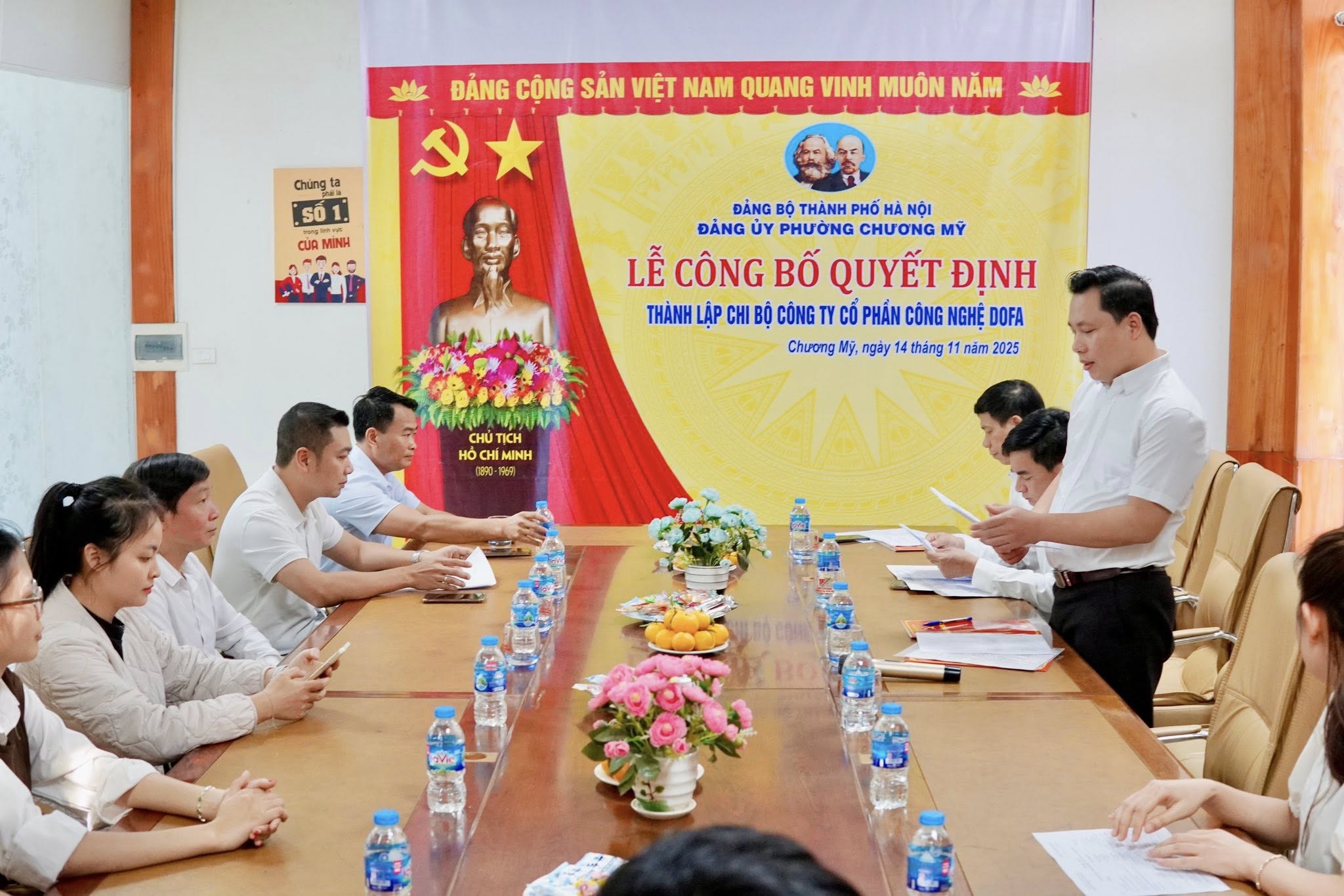 Cong-bo-Quyet-dinh-thanh-lap-Chi-bo-Cong-ty-CP-Cong-nghe-DOFA