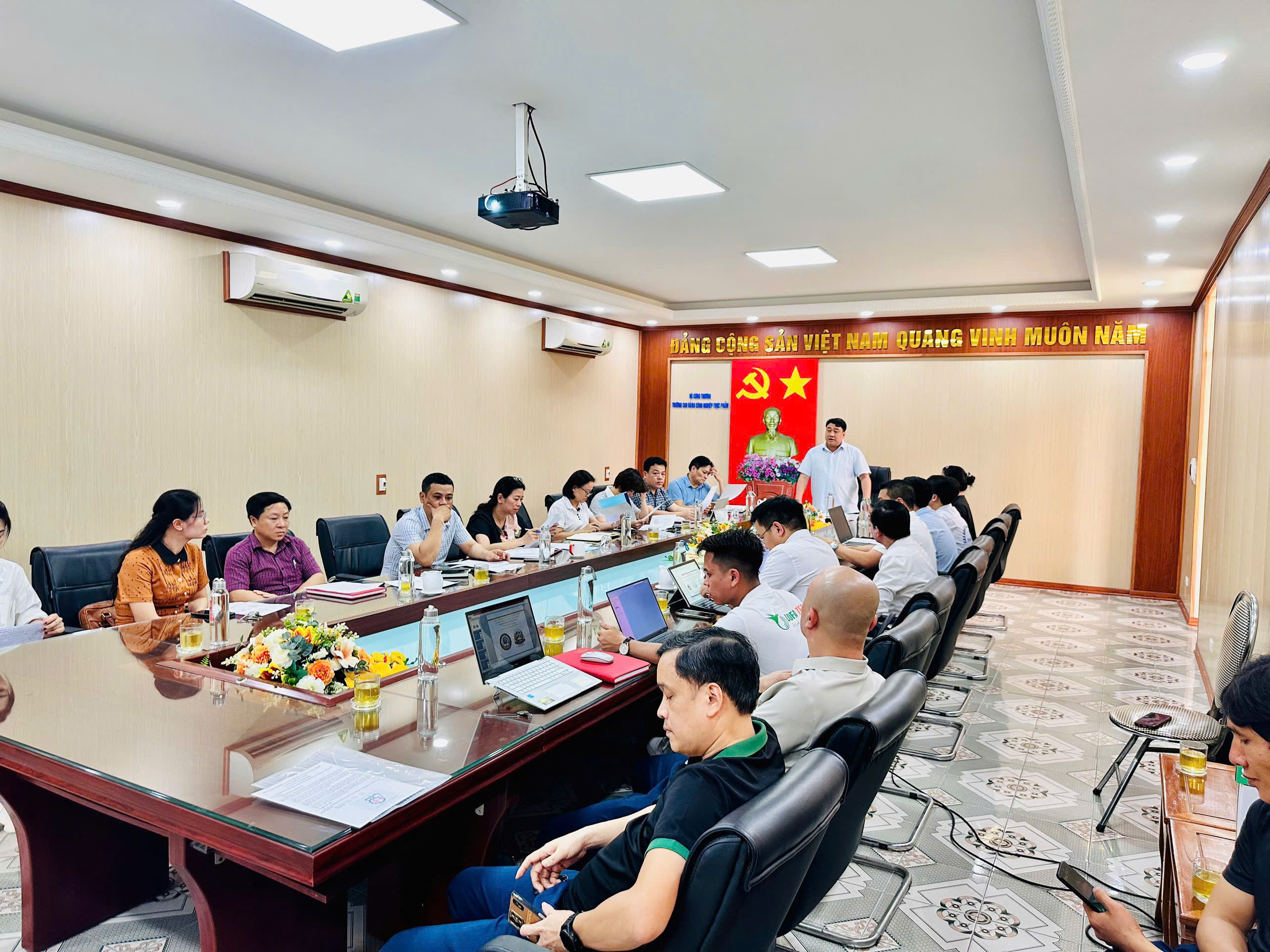 DOFA-TECH-dong-hanh-cung-CIFT-trong-xay-dung-logo-va-phat-trien-website