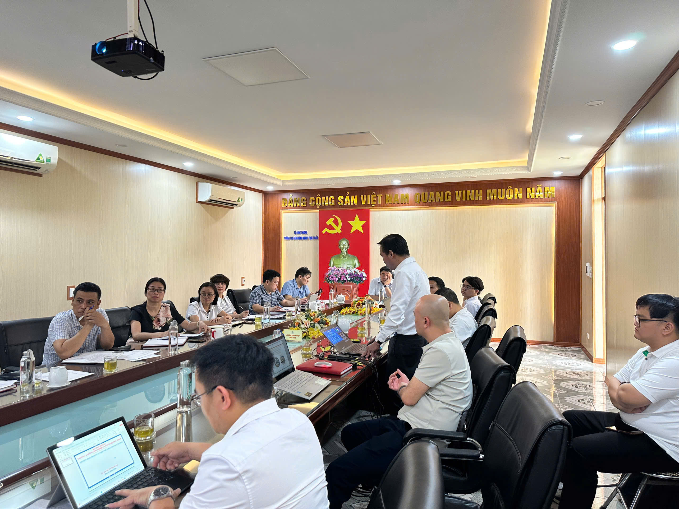 DOFA-TECH-dong-hanh-cung-CIFT-trong-xay-dung-logo-va-phat-trien-website