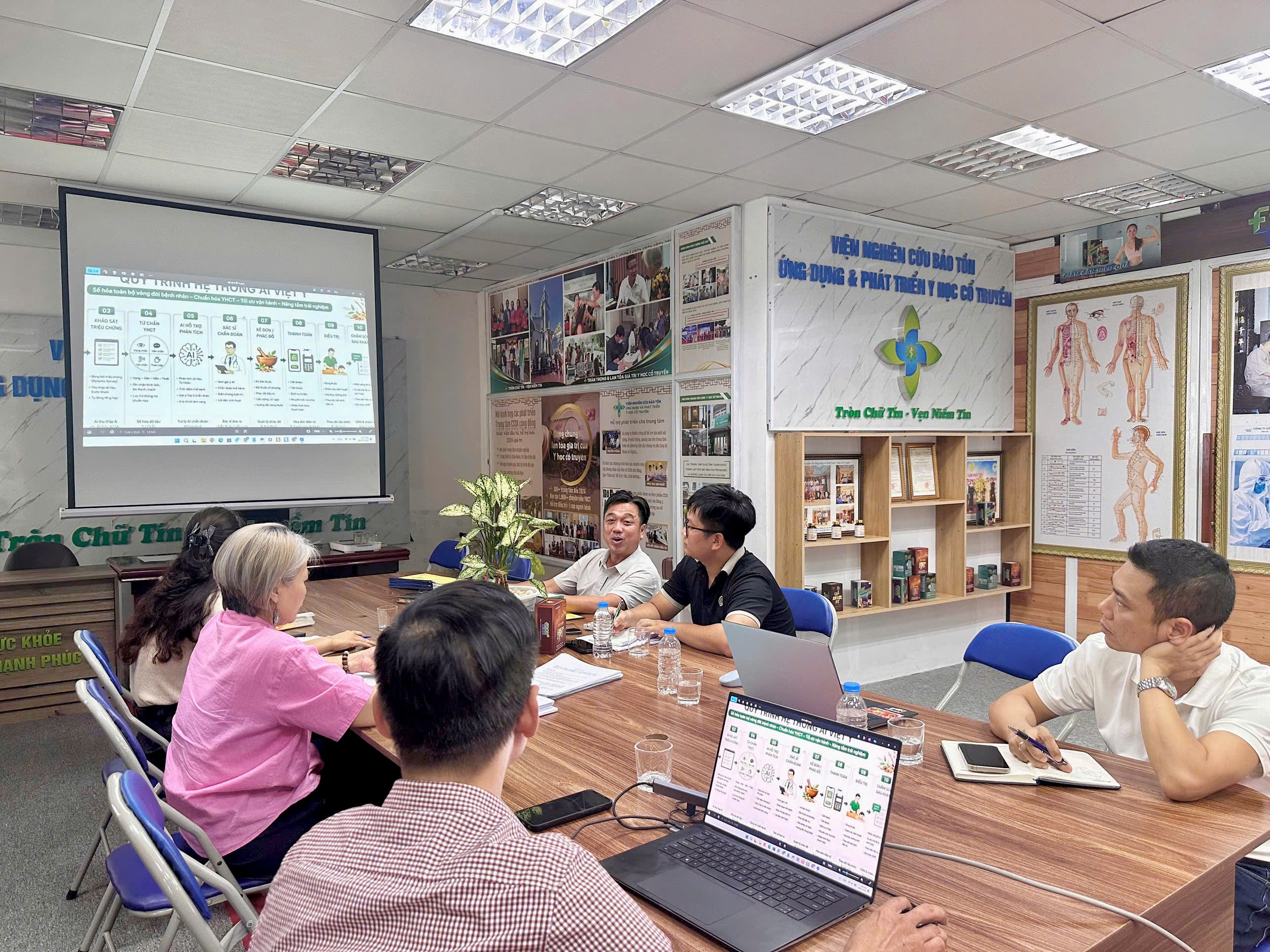 DOFA TECH Đồng Hành Cùng Viện Y Học Cổ Truyền Trên Hành Trình Chuyển Đổi Số